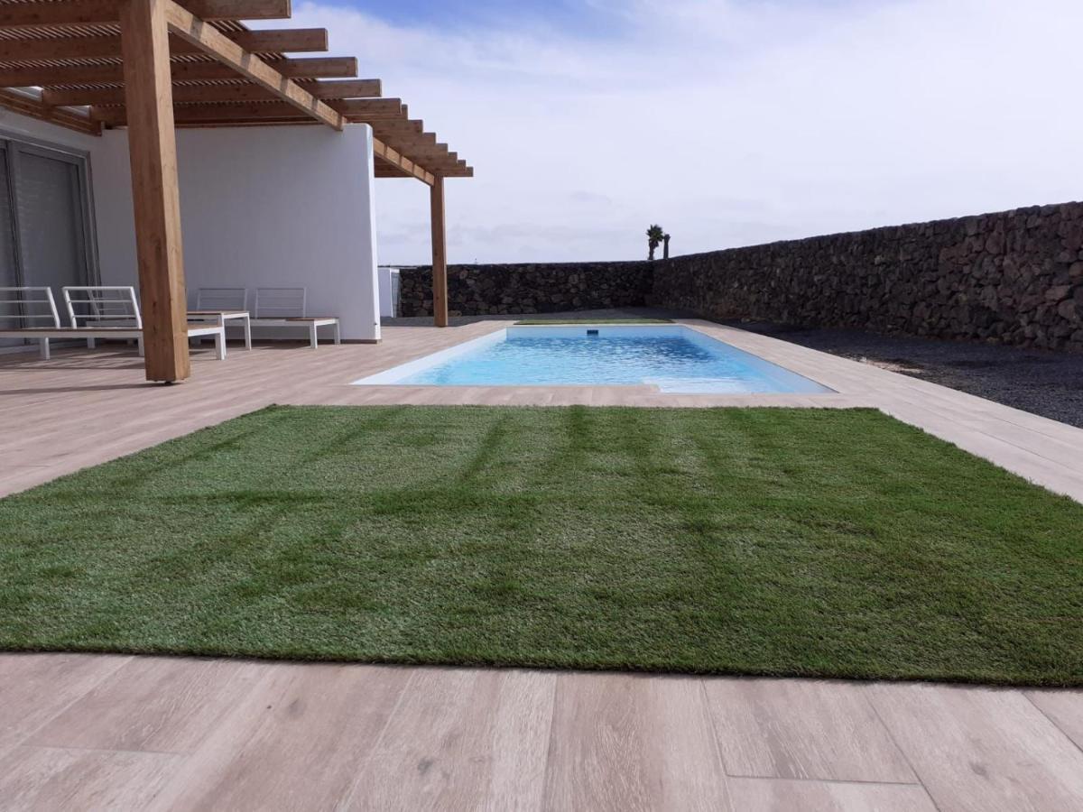 Villa Vista Volcan Lajares With Heated Pool Exterior photo